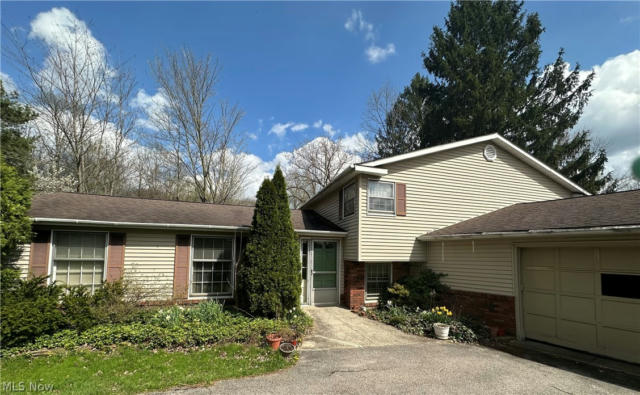 11505 WILLOW HILL DR, CHESTERLAND, OH 44026 - Image 1
