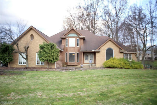 581 WILLIAMSBURG DR, HIGHLAND HEIGHTS, OH 44143 - Image 1