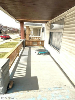 11721 AVON AVE, CLEVELAND, OH 44105, photo 3 of 50