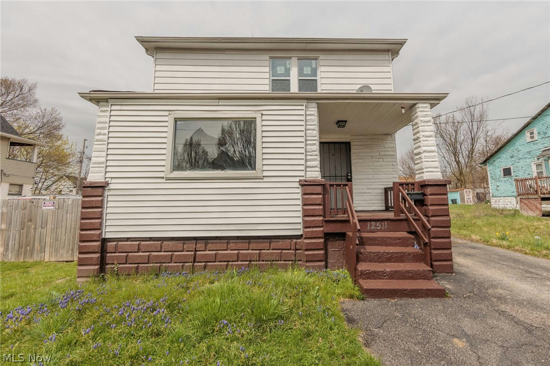 12511 WATTERSON AVE, CLEVELAND, OH 44105, photo 1 of 37