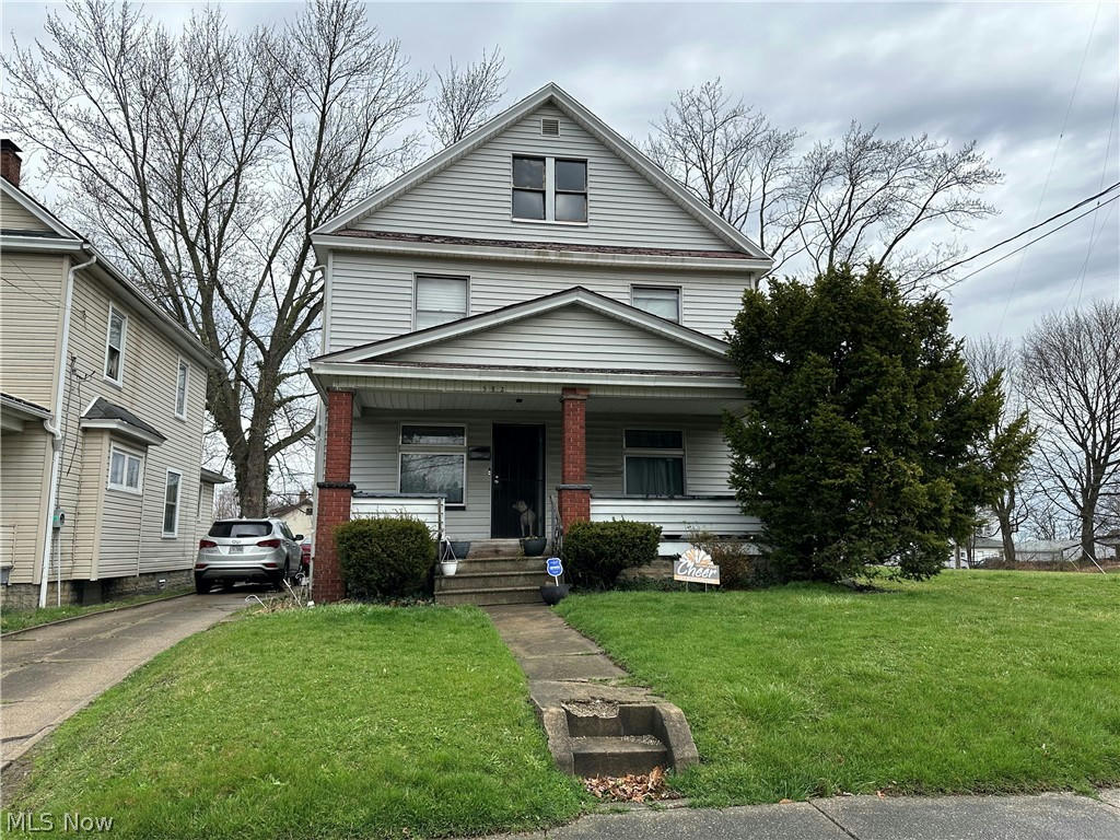 582 CAMERON AVE, YOUNGSTOWN, OH 44502, photo 1 of 10