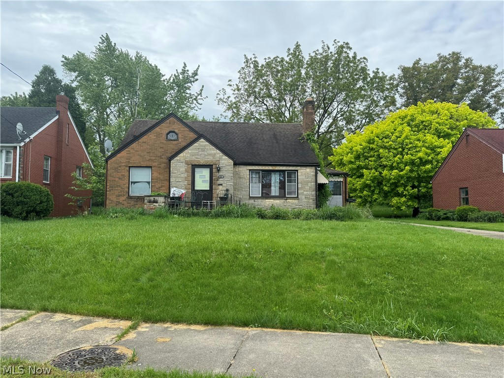 2236 3RD ST NE, CANTON, OH 44704, photo 1 of 10