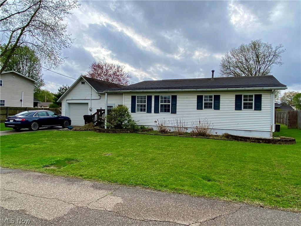 715 CLAYTON AVE, BELPRE, OH 45714, photo 1 of 44