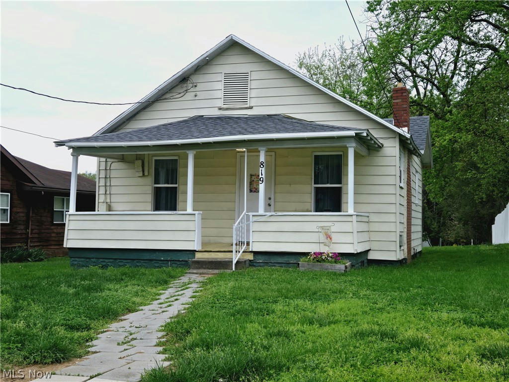 819 33RD ST, PARKERSBURG, WV 26104, photo 1 of 12