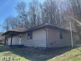 6716 TRACY RD SE, UHRICHSVILLE, OH 44683, photo 4 of 16