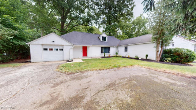 2879 BISHOP RD, WILLOUGHBY HILLS, OH 44092 - Image 1
