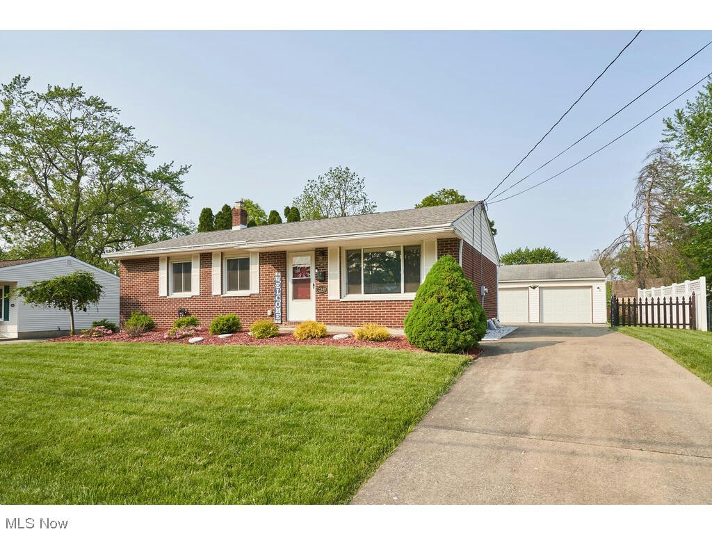 2349 NORMAN DR, Stow, OH 44224 For Sale MLS 4459496 RE/MAX