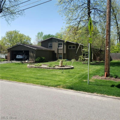 100 HICKORY HOLLOW DR, AMHERST, OH 44001 - Image 1