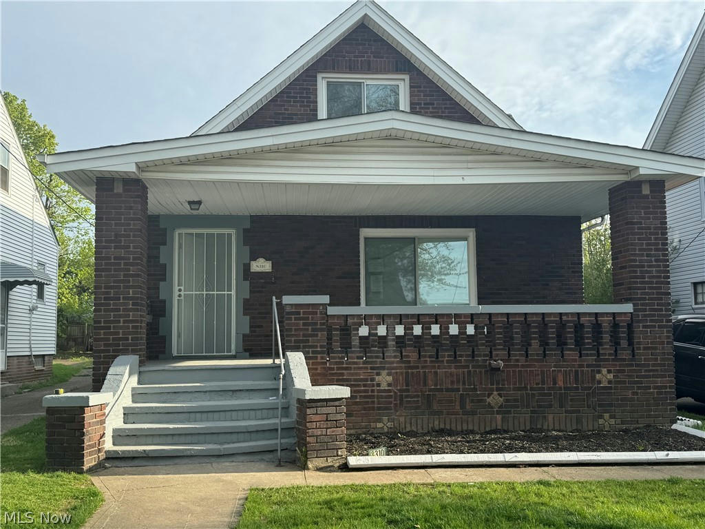 8310 VINEYARD AVE, CLEVELAND, OH 44105, photo 1 of 20