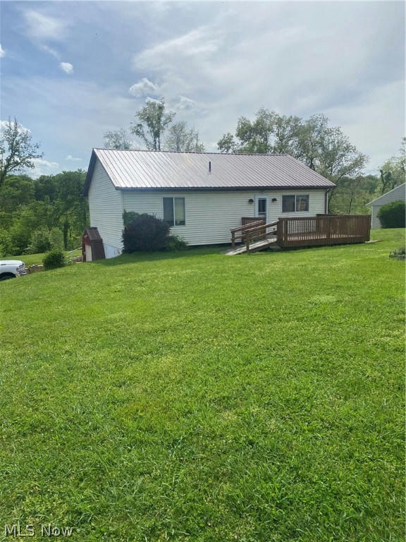 46512 SIDEHILL RD, EAST LIVERPOOL, OH 43920, photo 1 of 6
