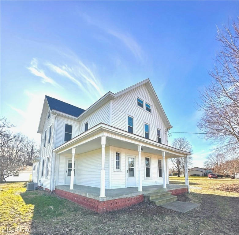 115 E 4TH ST, WILLIAMSTOWN, WV 26187, photo 1 of 50