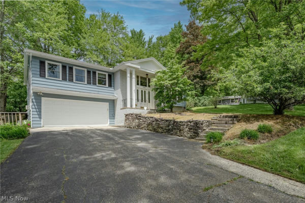 134 GREENBRIER DR, CHAGRIN FALLS, OH 44022 - Image 1