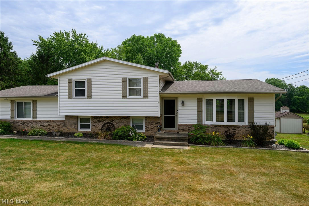 6782 TOWPATH AVE NW, CANAL FULTON, OH 44614, photo 1 of 25