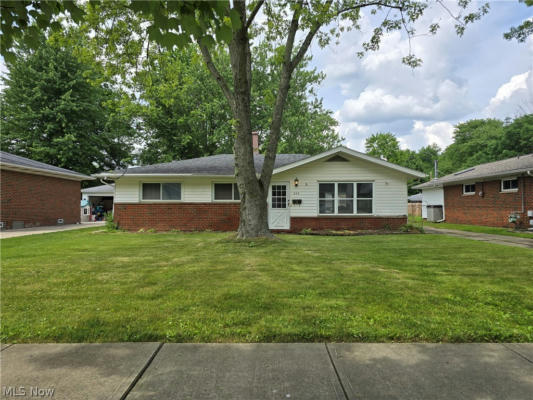 223 MAPLELAWN DR, BEREA, OH 44017 - Image 1