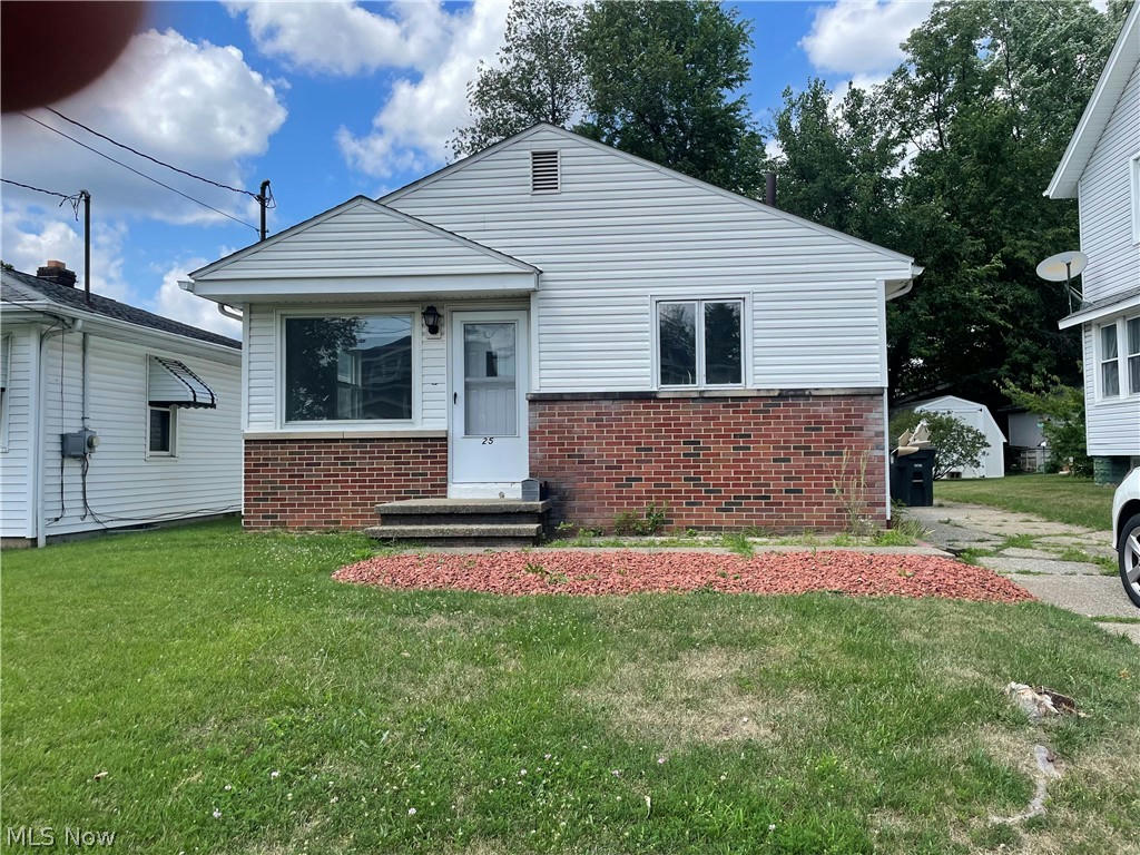 25 W RALSTON AVE, AKRON, OH 44301, photo 1 of 22