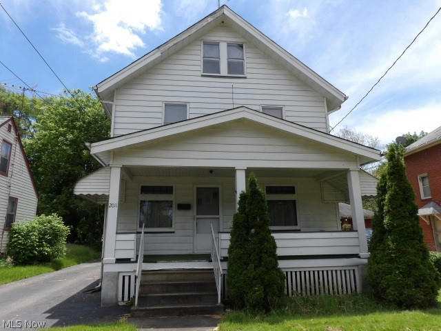 2011 S HEIGHTS AVE, YOUNGSTOWN, OH 44502, photo 1 of 4