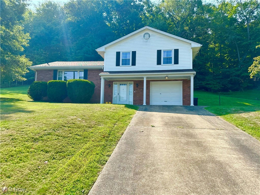 923 MAPLE LN, SISTERSVILLE, WV 26175, photo 1 of 16