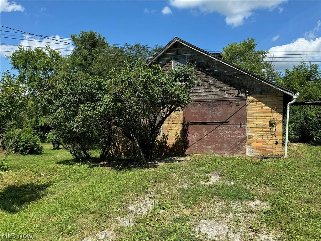 3079 VANDEMARK RD, LITCHFIELD, OH 44253, photo 1 of 11