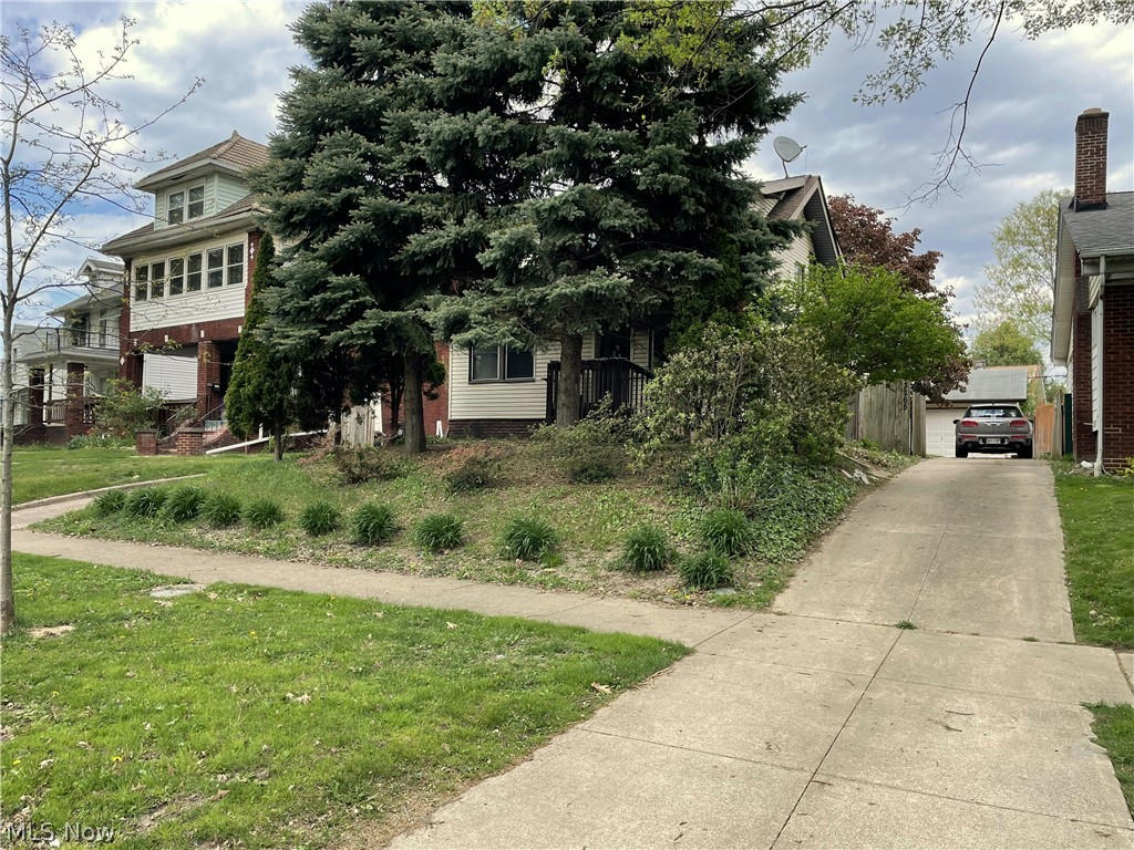 3265 W 130TH ST, CLEVELAND, OH 44111, photo 1 of 36