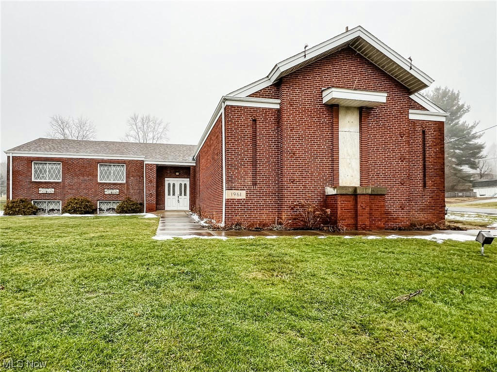49238 CALCUTTA SMITHFERRY RD, EAST LIVERPOOL, OH 43920, photo 1 of 44