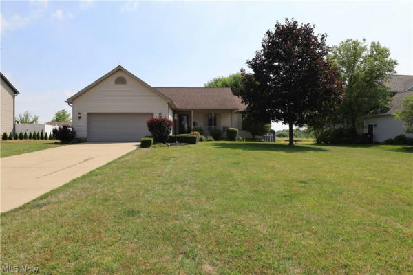 10211 MIDWAY DR, NEW MIDDLETOWN, OH 44442 - Image 1